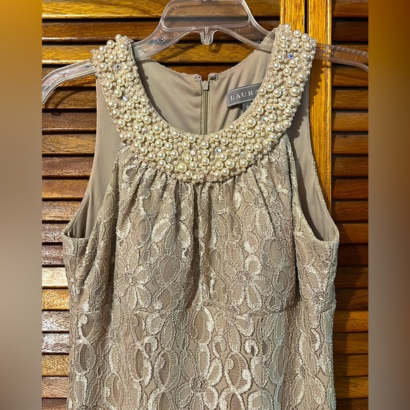 Laura’s MOB / BM - Dress - Picture 1 of 5